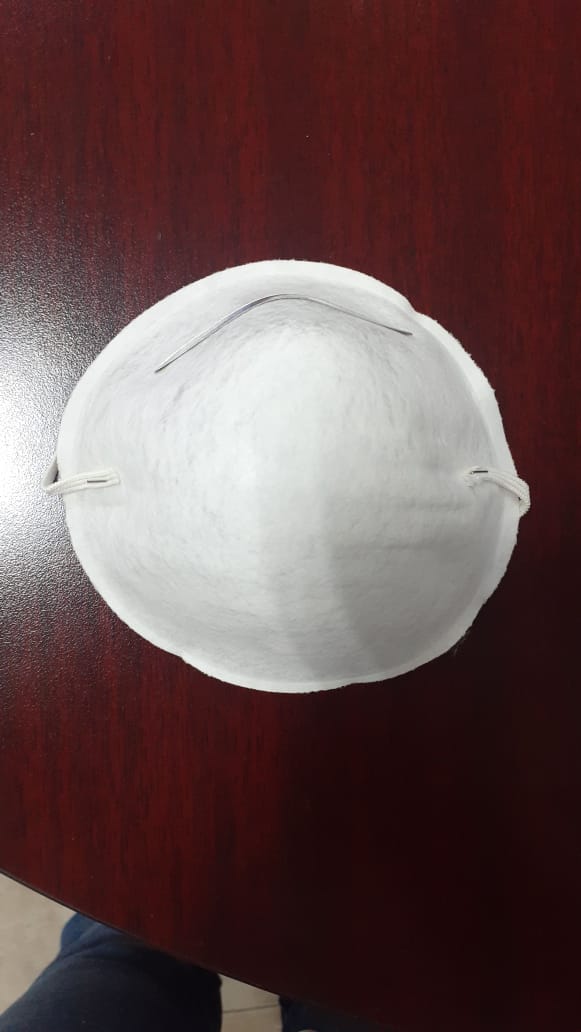 CUBREBOCAS DESECHABLE  TIPO CONCHA POLIESTER (PAQ. CON 10)